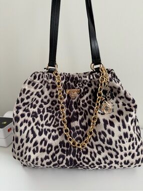 Leopard Print Chain-Accent Shoulder Bag - Black/White